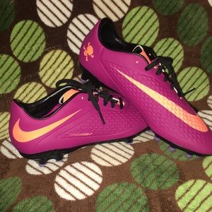 Nike Women's Hypervenom Phelon FG Soccer Cleats